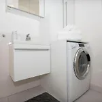28Th Floor Luxury Skyline 1Bdrm Apartment - Downtown City Center Апартаменты Братислава