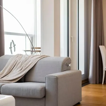 28th Floor Luxury Skyline 1bdrm - Downtown Center * Bratislava