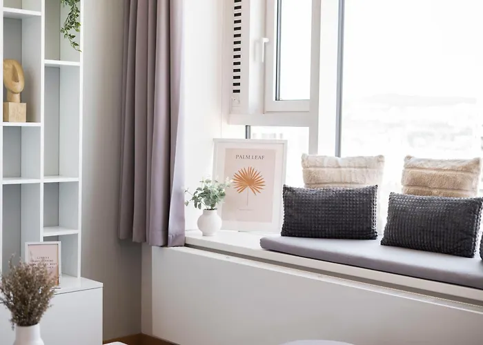 Luxury 1bdrm On The 28th Floor * 브라티슬라바