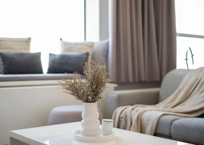 아파트 Luxury 1bdrm On The 28th Floor