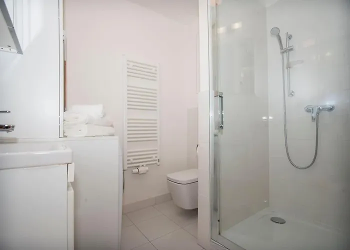 Luxury 1bdrm On The 28th Floor 아파트 브라티슬라바