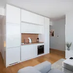 28Th Floor Luxury Skyline 1Bdrm Apartment - Downtown City Center براتسيلافا