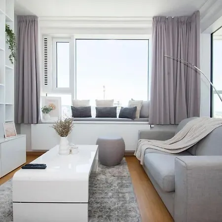 28th Floor Luxury Skyline 1bdrm - Downtown Center شقة *