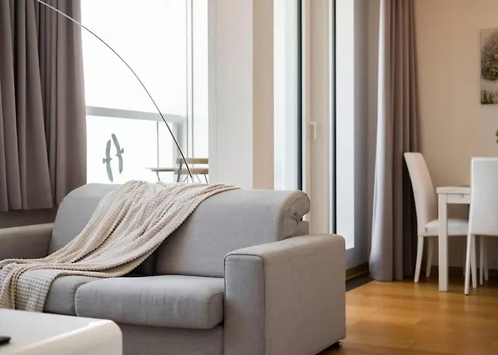 Luxury 1bdrm On The 28th Floor * ברטיסלאבה